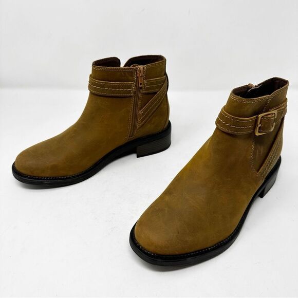 Clarks Brown Leather Ankle Boot Nubuck Leather Size 8.5 - Picture 4 of 9